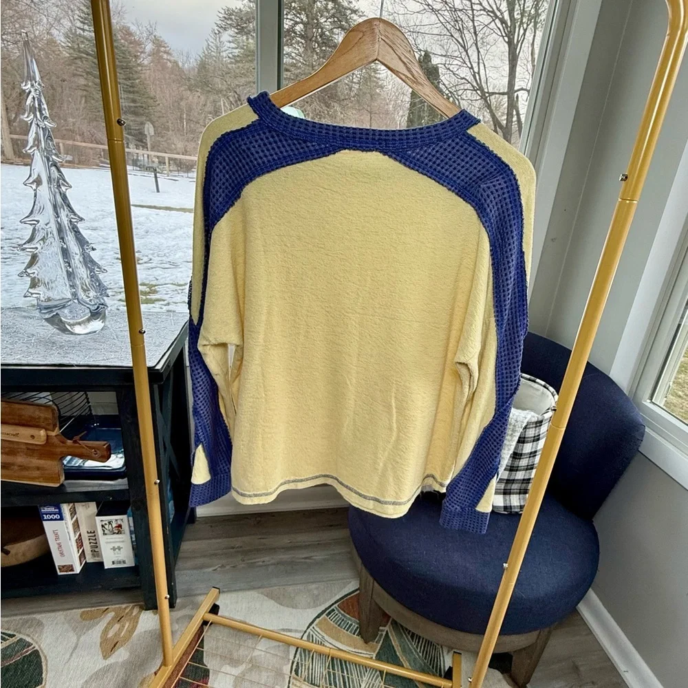 Ces Femme Waffle Knit Colorblock Raglan Top - Yellow & Blue - Picture 2 of 2